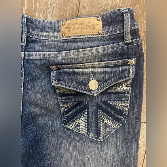V-Blue Low Rise Distressed Flare Jeans Union Jack Pockets Size 11/12 - Picture 5 of 8